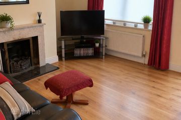 15 Heather Walk, Ard Sionnach, Shanakiel, Co. Cork, T23AW7K — photo 3