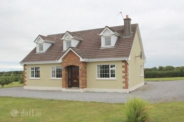 Mohia Lane, Killurin, Tullamore, Co. Offaly, R35XT72 — photo 3