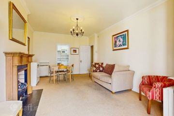 Apartment 179, The Berkeley Block, Pembroke Square, Grand Canal Street, Dublin 4, D04XT38 — photo 3