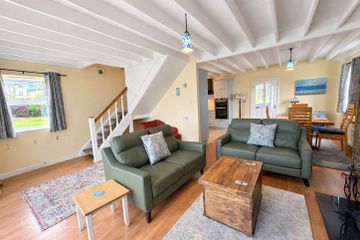 Kestrel Cottage, Colla Road, Schull, Schull, Co. Cork, P81KW25 — photo 2
