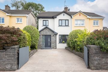12 College Lawn, College Manor, Cobh, Co. Cork, P24T189
