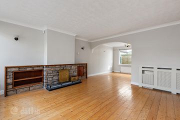 23 Ramor Park, Blanchardstown, Dublin 15, D15AE8K — photo 3
