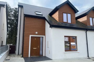 19 Carraig Naofa, Durrus, Durrus, Co. Cork, P75E407 — photo 2