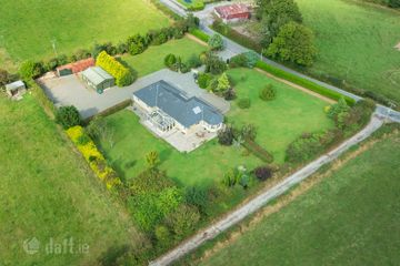 Hillview Farm, Barnaviddane, Inch, Co. Cork, P36NX00 — photo 2