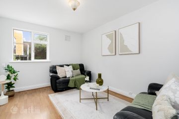 Apartment 6, Claremont Court, Sandymount, Dublin 4, D04VY26 — photo 2