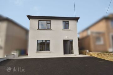 2a Cedar Grove, Bishopstown, Wilton, Co. Cork