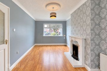 4 Woodvale Drive, Dublin 15, Hartstown, Dublin 15, D15W3KH — photo 3