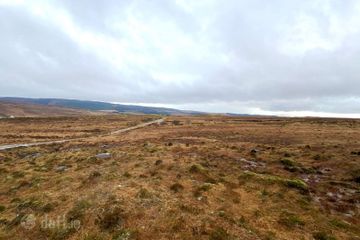 LAND - VIEW ONE 