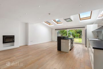Sylvan, 13 Milltown Drive, Churchtown, Dublin 14, D14WN15 — photo 3