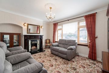 10 Hillsbrook Drive, Perrystown, Dublin 12, D12VY80 — photo 3