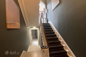 17 Upper Mount Street, Dublin 2 — photo 2