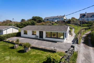 Cove Hill, Baltimore, Co. Cork, P81YK75 — photo 3