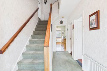 64 Greentrees Road, Manor Estate, Terenure, Dublin 12, D12K194 — photo 2
