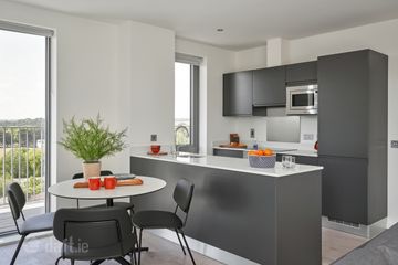 Two Bedroom Apartment (Phase 3), Clancy Quay by Kennedy Wilson, South Circular Road, Dublin 8 — photo 2