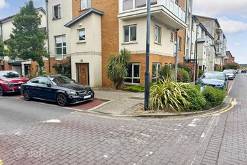 12 Churchwell Close, Belmayne, Balgriffin, Dublin 13, D13WD32 — photo 2