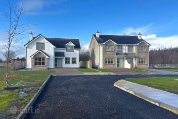 Gort An Tsrutháin, Garrafrauns, Tuam, Co. Galway, H54C625 — photo 2