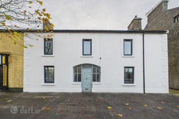 1 Rossmore House, Main Street, Lanesborough, Longford, Co. Longford, N39TK71