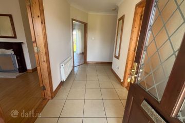 15 Willow Park, Derrymullan, Ballinasloe, Co. Galway, H53N471 — photo 2
