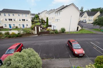 57 Chandlers Rest, Rushbrooke Links, Cobh, Cork, P24TD37 — photo 2