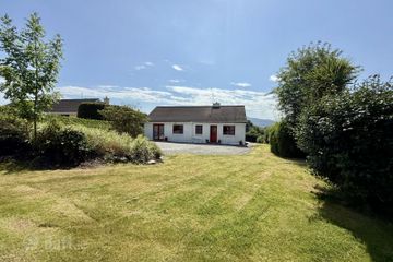 Nora's Cottage, Lissivigeen, Killarney, Co. Kerry, V93E2TY — photo 3