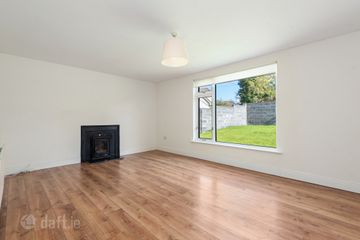 2 Wayside Cottages, Kilternan, Dublin 18, D18 VX54 — photo 2