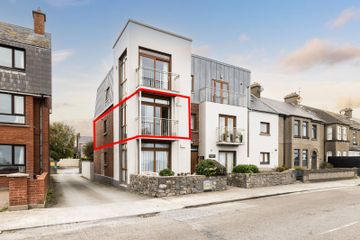 Apartment 4, South Strand House, South Strand, Skerries, Co. Dublin, K34AY89 — photo 2