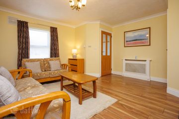 2 Clover Hill Close, Killorglin, Co. Kerry, V93YT44 — photo 3