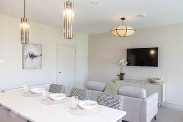 2 Bedroom Mid-Terrace , Drayton, Raynoldstown Village, Dundalk, Co. Louth — photo 2