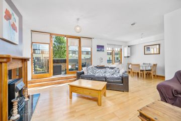 9 Woodbrook Court, Castleknock, Dublin 15, Co. Dublin, D15Y796 — photo 2