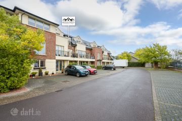 Apartment 14, The Seasons, Cork Road, Carrigaline, Co. Cork, P43N243 — photo 2