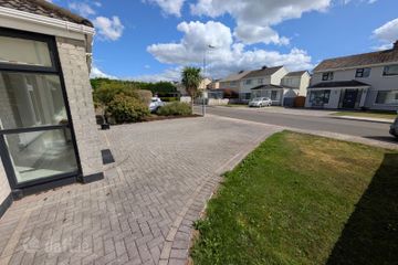 13 Pembroke Wood, Passage West, Co. Cork, T12W5WR — photo 3