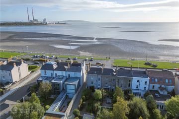 83 Strand Road, Sandymount, Dublin 4, D04X6N9 — photo 2