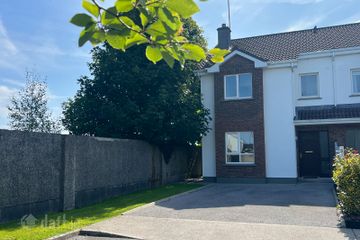 30 Cluain Lara , Athenry, Co. Galway, H65TC90 — photo 2
