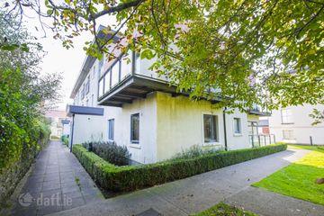 Apartment 11 Phibblestown House, Clonsilla, Co. Dublin, D15KV61 — photo 2