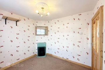 32 Windmill Avenue, Dublin 12, Crumlin, Dublin 12, D12C5V0 — photo 3