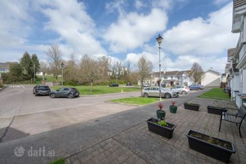 11 Gleann Alainn, Ballygarvan, Co. Cork, T12X0PX — photo 3