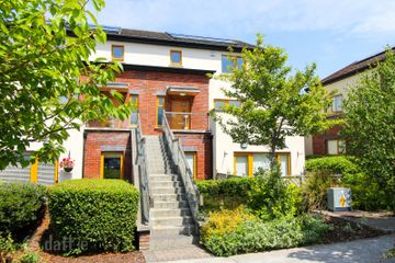 13 Dalriada Park, Knocklyon, Dublin 16, D16YF65 — photo 2