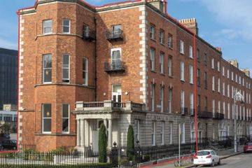Mount Street Upper, Dublin 2 — photo 3