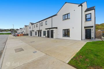 39 Sandyhill Lane, Clonmel, Clonmel, Co. Tipperary, E91F3P1 — photo 3