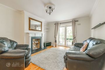 Apartment, The Lansdowne Block, Pembroke Square, Grand Canal Dock, Dublin 4
