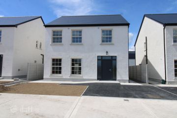 2 Beech Hill, Crossmolina, Co. Mayo, F26TK2W — photo 2