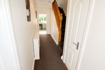 140 Newborough, Gorey, Co. Wexford, Y25YX07 — photo 2