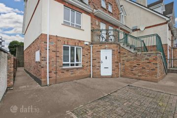 Apartment 14, Heritage Close, Bellefield Gardens, Ennis Road, Co. Limerick, V94P1H2 — photo 3