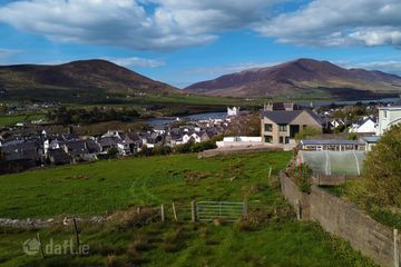 Barr Na Sráide, Caherciveen, Cahersiveen, Co. Kerry, V23E132 — photo 2