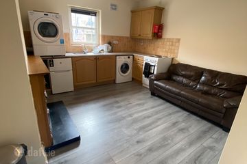 Apartment 3, Wellington Court, Waterford City Centre, Co. Waterford, X91T622 — photo 2