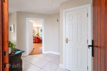 8 The Poplars, Delgany, Co. Wicklow, A63E166 — photo 2