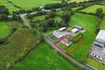 Broher, Curry, Co. Sligo, F12EN27 — photo 3