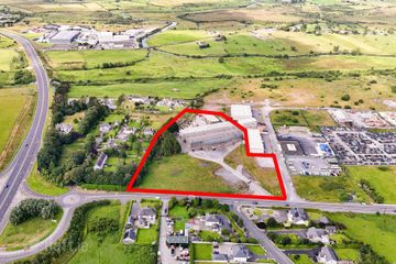 32, 000 Sq Ft Commercial Unit with 5 Acres in Airglooney, Tuam, Co. Galway