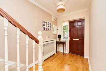 38 Warren Avenue, Castleknock, Dublin 15, Co. Dublin, D15F29W — photo 2