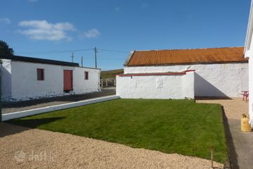 Una's Bar And Apartment, Fallmore, Blacksod, Belmullet, Co Mayo, F26HD34 — photo 3